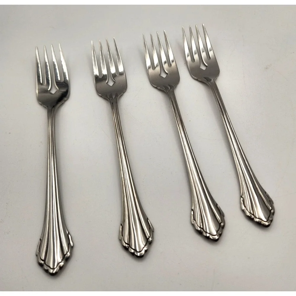 Oneida CLARETTE Salad Forks Set Lot of 4 Community Betty Crocker Stainless USA